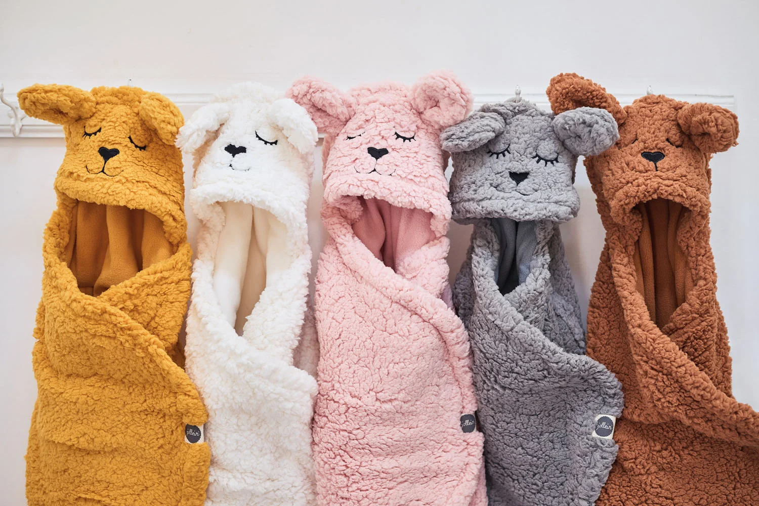 032 566 65351 8717329357648 5